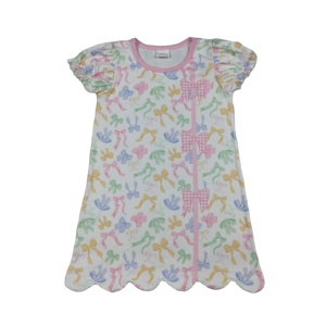 Vestido de Verano para Niñas Pequeñas con Lazos Coloridos y Borde Festoneado, Estilo Princesa, Venta al Por Mayor, Ropa para Hermanas - Product Image 1