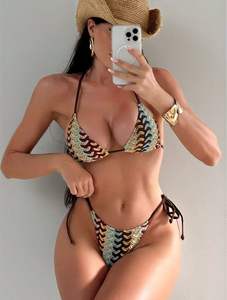 Conjunto de Bikini de Tres Piezas a Rayas, Estilo Nuevo y Moderno 2026, Sexy, para Vacaciones en la Playa, Traje de Baño Separado sin Tirantes - Product Image 5