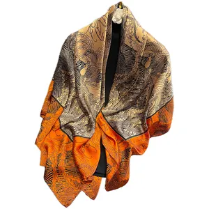 Autumn New Style Big Size Silk Scarf 110 * 110cm Fashion Woman Polyester Scarf Shawls Factories China