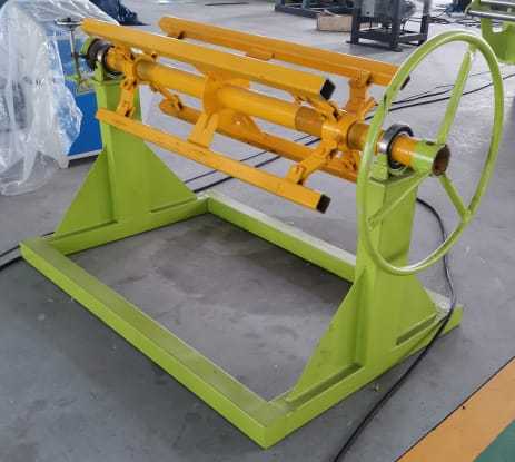 Manual Metal Decoiler Uncoiling Machine with Motor and Pump for 3Tons/5Tons/10Tons Capacity