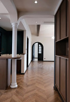 Colonnes de construction intérieures et extérieures de style moderne, élégantes piliers creux pour la maison, modèles pour application en hall