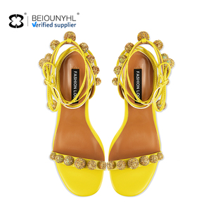 2023新着レディースシューズスリングバックラウンドトゥシンヒールラインストーンゴールデンパールボールストラップレディースヒールサンダル - Product Image 5