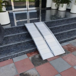 Rampa para Sillas de Ruedas de Aleación de Aluminio Senmai, 4FT 5FT 6FT 7FT 8FT, Antideslizante, para Uso en Exteriores, Hogares, Hospitales - Product Image 1