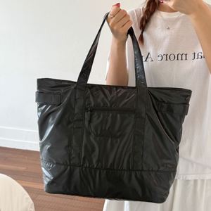 Shiny <b>Silver</b> Color Handbags Waterproof PU <b>Totes</b> Large Capacity Leather <b>Tote</b> <b>Bag</b> Women - Product Image 4