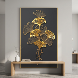 Sculpture murale en métal doré à feuilles dorées, faite à la main - Product Image 2