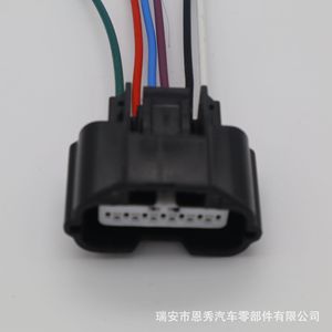 Connecteur électronique en plastique T5 pour ballast de phare de voiture Dj7061k 0.6 21 pour ampoules à décharge haute intensité - Product Image 1