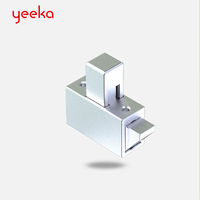 Loquet à bouton-poussoir Yeeka 1802 durable avec design simple, prix compétitif, loquet de panneau pour solutions de verrouillage sécurisées