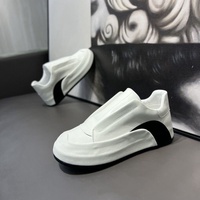 Nouvelles chaussures de sport décontractées en cuir respirant à semelle souple pour la course et les voyages – Vente en gros fabricant