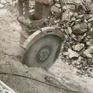 Hydraulic Rock Cutter For Excavator 360 Degree Rotation Stone Cutting Machine With Water Cooling System - Product Image 2