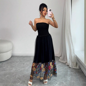 Vestido Tubo con Bordado Floral, Sexy y Casual para Mujer, Verano 2026 - Product Image 1