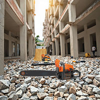 Tronçonneuse industrielle haute puissance à essence, outil spécialisé robuste et puissant pour la coupe du bois, idéal pour le bricolage de qualité professionnelle