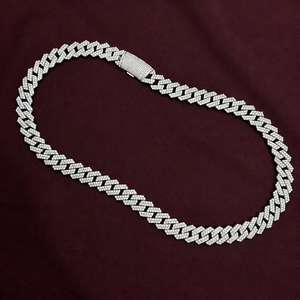 Chaîne cubaine plaquée or 18 carats avec moissanite taille émeraude 20 mm, style hip-hop glacé, collier de luxe pour homme, vente en gros personnalisée - Product Image 1