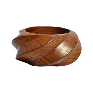 Brazaletes de Madera Hechos a Mano para Mujer con Diseño Natural, Ligero y Ecológico, Joyería Elegante Inspirada, Perfecta para Uso Diario - Product Image 1