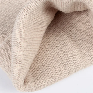 Bonnet personnalisé d'hiver à la mode mode en acrylique à double tricot chaud avec logo papillon brodé - Product Image 2