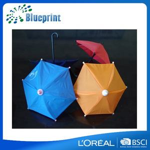 Parapluies <span class=keywords><strong>de</strong></span> poupée pour enfant en plastique imperméable <span class=keywords><strong>de</strong></span> haute qualité pongé imprimé <span class=keywords><strong>de</strong></span> logo personnalisé pour la décoration en gros - Product Image 6