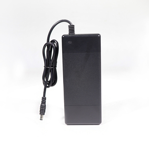 Chargeur haute capacité 54.6V 2A pour <span class=keywords><strong>Kugoo</strong></span> G2Pro/<span class=keywords><strong>G</strong></span>-<span class=keywords><strong>Booster</strong></span> E-Scooter nouvelle <span class=keywords><strong>batterie</strong></span> Li-ion Image prise EU/US/UK/AU pièce en plastique - Product Image 5