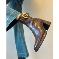 Bottes courtes pour femmes à talon carré et bout pointu en faux daim style français, avec bride, pour la vente en gros
