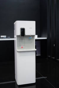 LONSID Tuyauterie directe multifonctionnelle alimentée par le réseau Générateur d'<span class=keywords><strong>eau</strong></span> <span class=keywords><strong>alcaline</strong></span> sur pied RO UF pour hôtel domestique - Product Image 2