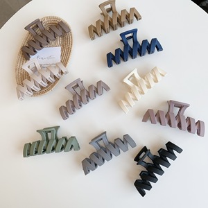 مبيع بالجملة شعر كوري غير لامع 11-موجة كبيرة من البلاستيك مشبك شعر للنساء شعر سميك - Product Image 4
