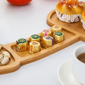 Plateau de service en bois irrégulier transfrontalier, planche à apéritif multifonctionnelle pour cadeau adulte, design couleur unie - Product Image 1