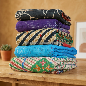 Edredones de Sari indios de diseñador de lujo hechos a mano de alta calidad, el mejor precio al por mayor, rellenos de algodón para uso doméstico y hotelero - Product Image 4