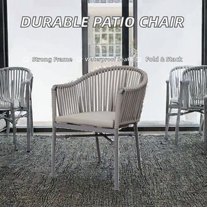 Silla de Jardín Moderna de Aluminio con Cuerda Trenzada, Asiento Acolchado para Patio Exterior, Apilable, Silla de Comedor para Balcón - Product Image 2