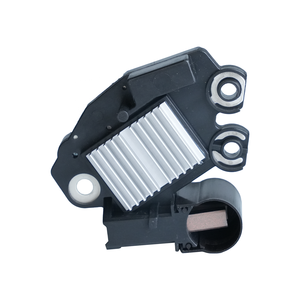 Régulateur de tension automatique M562 spécialement conçu pour les équipements industriels et les systèmes électroniques de précision - Product Image 1