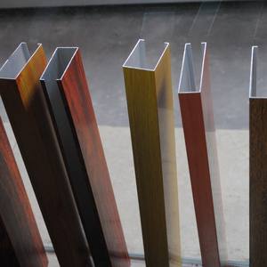 एल्यूमीनियम लकड़ी अनाज यू आकार प्रोफ़ाइल एकीकृत छत एल्यूमीनियम बाधक वर्ग ट्यूब के लिए सजावट - Product Image 2