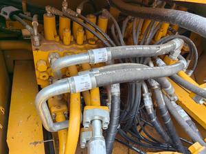 CAT336d a utilisé des machines d'équipement lourd pelle sur chenilles Caterpillar 330d avec composants de base moteur et moteur - Product Image 5