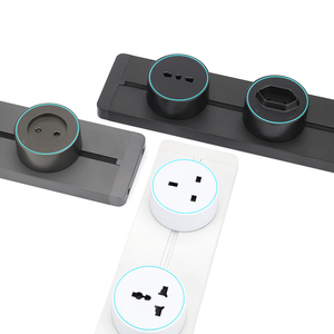 Système de rail d'alimentation mural amovible, panneau de prises en plastique à 5 prises avec port USB, AC 250V - Product Image 1