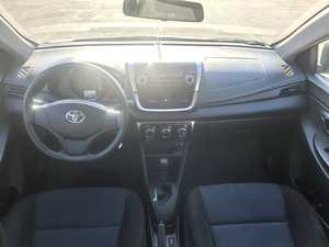 Toyota Yaris <span class=keywords><strong>L</strong></span> 1.5E CVT 2016, Économique en carburant, <span class=keywords><strong>Voiture</strong></span> de ville fiable, Faible coût de fonctionnement, Facile à stationner - Product Image 5