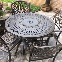Vente en gros de meubles de villa extérieure avec cour moderne européenne, de café, en fonte d'aluminium, combinés avec des tables et des chaises d'extérieur
