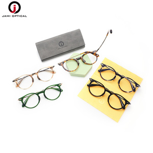 Montures <span class=keywords><strong>de</strong></span> lunettes en titane <span class=keywords><strong>de</strong></span> dernière génération, lunettes optiques rondes <span class=keywords><strong>de</strong></span> haute qualité pour femmes et hommes - Product Image 6
