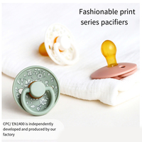 Sucette d'allaitement OEM ODM nouveau design, sans BPA, en PP, ultra douce, avec embout en silicone pour l'alimentation des bébés aux fruits