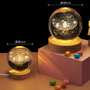 Khuyến mãi nóng! Quả cầu pha lê laser 3D 6cm 8cm, đế gỗ, nhiều họa tiết, trang trí Giáng sinh, hệ mặt trời, tình yêu - Product Image 6