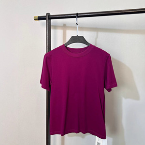 Camiseta de Manga Corta para Mujer SUHE TS-017, 100% Algodón, Color Sólido, Color Pitaya, Corte Holgado, Estilo Casual - Product Image 1