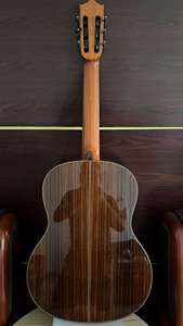 Guitarra Clásica Profesional de Alta Calidad, Tamaño 4/4, Hecha a Mano, con Fondo y Lados de Palisandro, <span class=keywords><strong>Cuerdas</strong></span> de Nylon, Diseño Único de 39 Pulgadas - Product Image 5