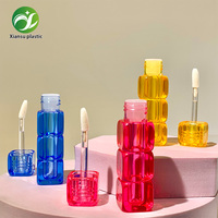 Tube de couleur à lèvres transparent luxueux carré et cubique, tube vide pour rouge à lèvres liquide, matériau d'emballage cosmétique