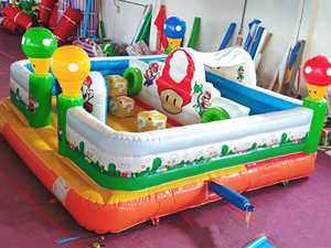 Aire <span class=keywords><strong>de</strong></span> jeux gonflable commerciale à thème <span class=keywords><strong>de</strong></span> dessins animés, château gonflable extérieur pour <span class=keywords><strong>location</strong></span> <span class=keywords><strong>de</strong></span> fêtes, espace <span class=keywords><strong>de</strong></span> jeu gonflable décoré en forme <span class=keywords><strong>de</strong></span> cube - Product Image 3