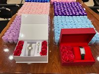 Boîte d'emballage personnalisée en carton imperméable pour bracelet, collier, montre, bijoux de luxe, boîte à fleurs