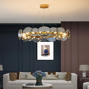 Luminaire suspendu créatif en verre gris à anneau unique Lustre rond en cercle doré pour salle à manger avec télécommande Tailles moyennes - Product Image 1