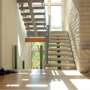 Moderne Schwebende Gerade Treppe aus Stahlträgern, Bausatz-Design mit Holzstufen - Product Image 4