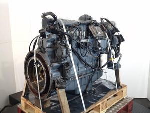 เครื่องยนต์ดีเซล BF6M1013EC แบบเรียง 6 สูบ พร้อมระบบอินเตอร์คูลเลอร์และเทอร์โบชาร์จ สำหรับเครื่องยนต์ Deutz BF6M1013EC อะไหล่เครื่องจักรก่อสร้าง - Product Image 3