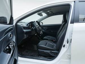 <span class=keywords><strong>Toyota</strong></span> <span class=keywords><strong>Yaris</strong></span> L 2019 2020 <span class=keywords><strong>2021</strong></span> 2022 Usado, Hatchback, 1.5L Gasolina, Automático, Tracción Delantera, Volante a la Izquierda, Gran Stock Disponible - Product Image 4