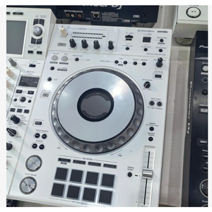 XDJ-XZ Blanco |   Sistema Integral de 4 Canales de Última Generación |   Serato y rekordbox, Pro Audio y Pro Link - Product Image 5