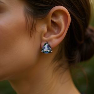 Boucles d'oreilles tendance en cristal taille trilune pour femme, serties de griffes géométriques en alliage, bijoux fantaisie couleur diamant blanc - Product Image 2