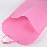 Sac de vêtement suspendu en tissu non tissé avec poignée, anti-poussière, couleur personnalisée, vente en gros d'usine