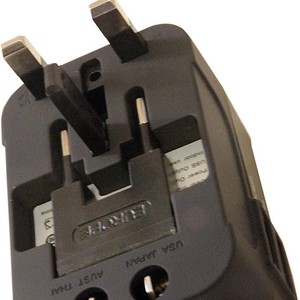 Adaptador de Viaje Universal Multifunción, Carga Rápida 1A1C, Enchufe Todo en Uno para EE. UU., UE, Reino Unido y Australia - Product Image 4