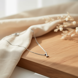 Catena per il corpo in acciaio inossidabile con lettera Z Tobiller, gioiello minimalista alla moda per donna - Product Image 3