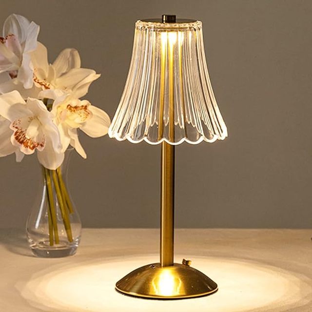 Dimmable Rechargeable Nightstand Light Vintage Lamps Flower Lamp Cordless Crystal Table Lamp for Restaurant Camping Bar Reading